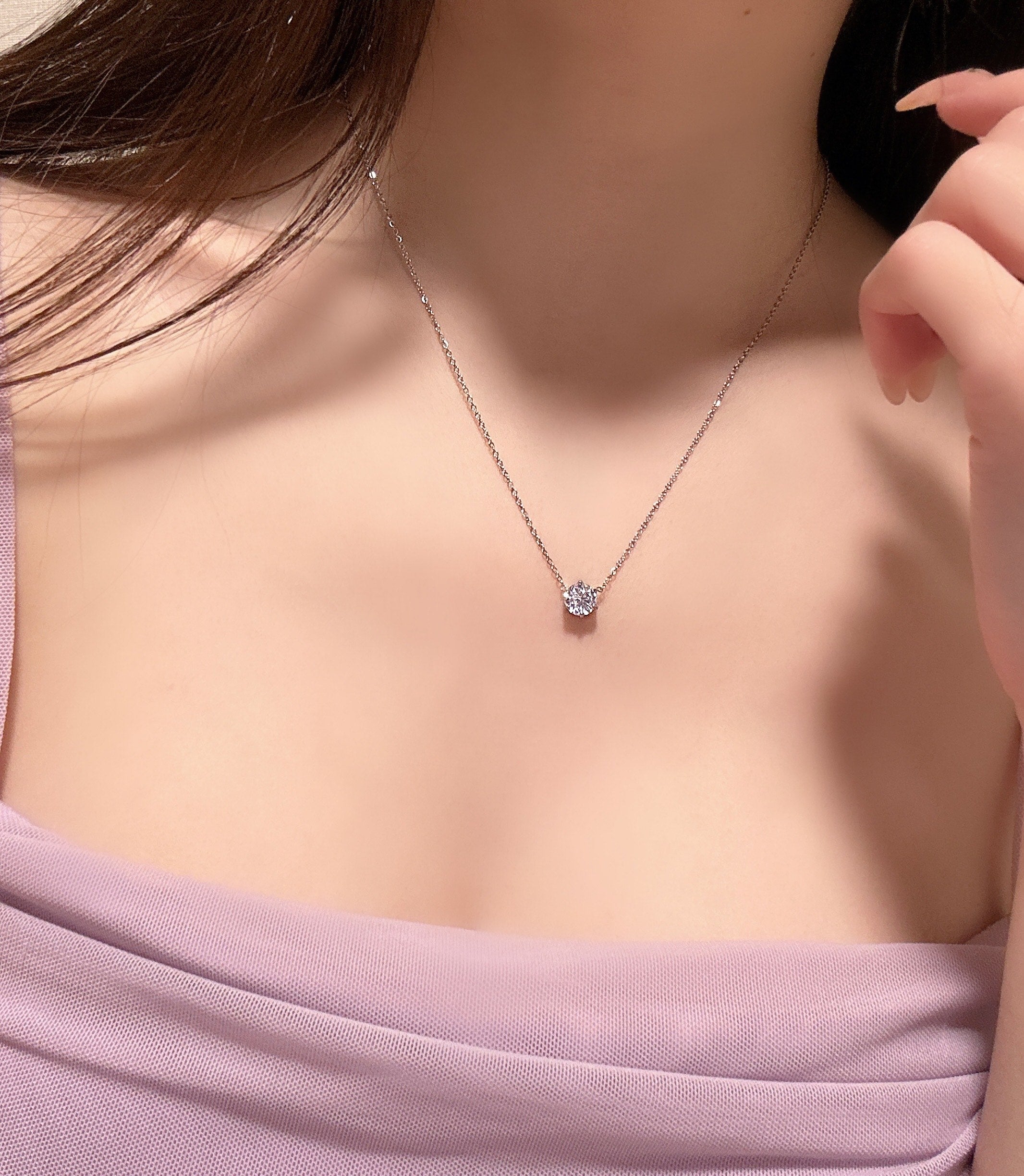Brillia Necklace