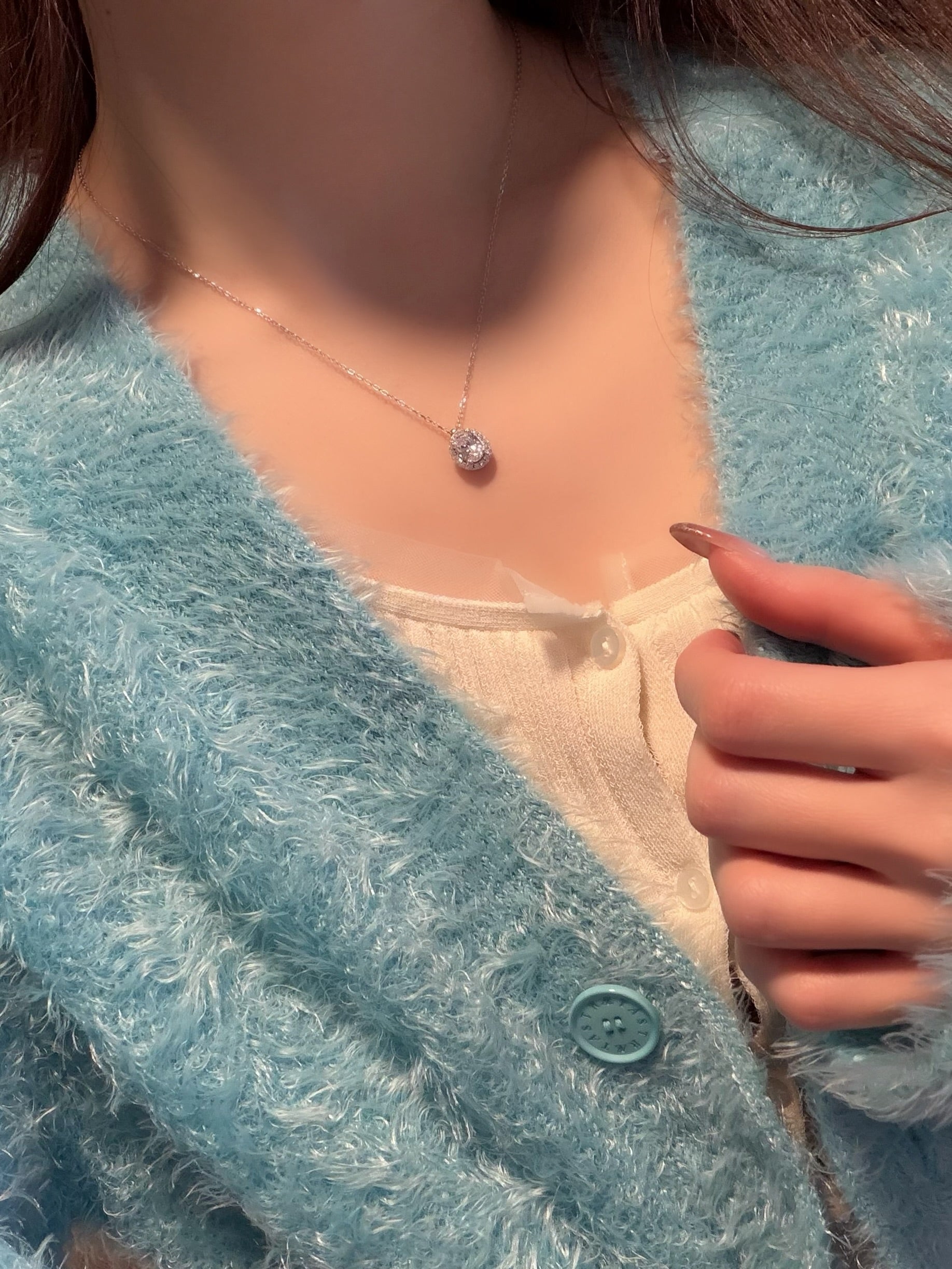Classy Oval Necklace