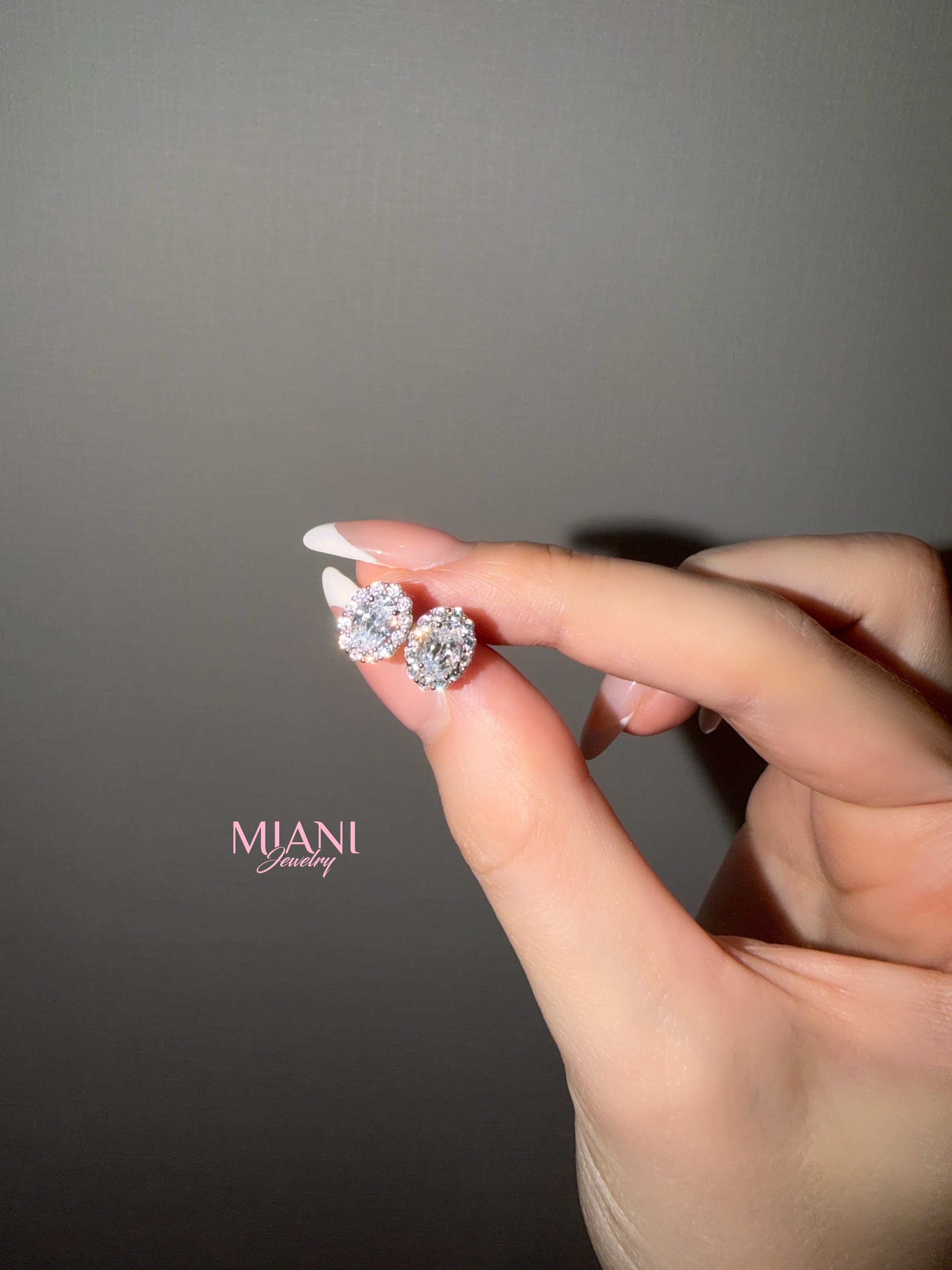Classic Oval Earrings