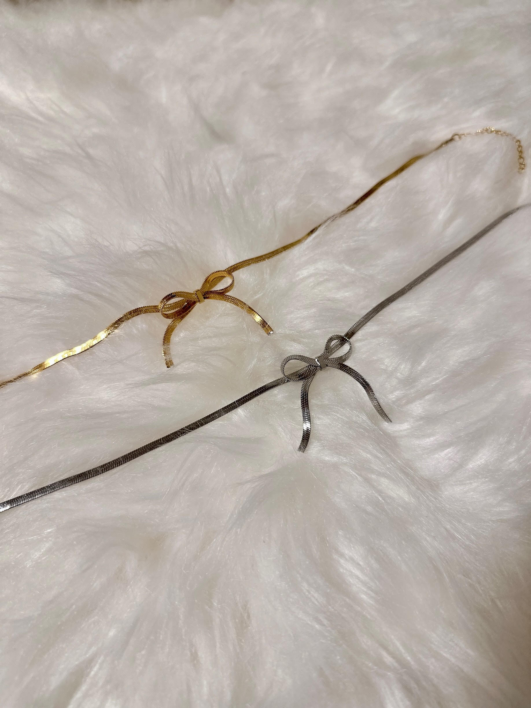Cutesy Ribbon Necklace