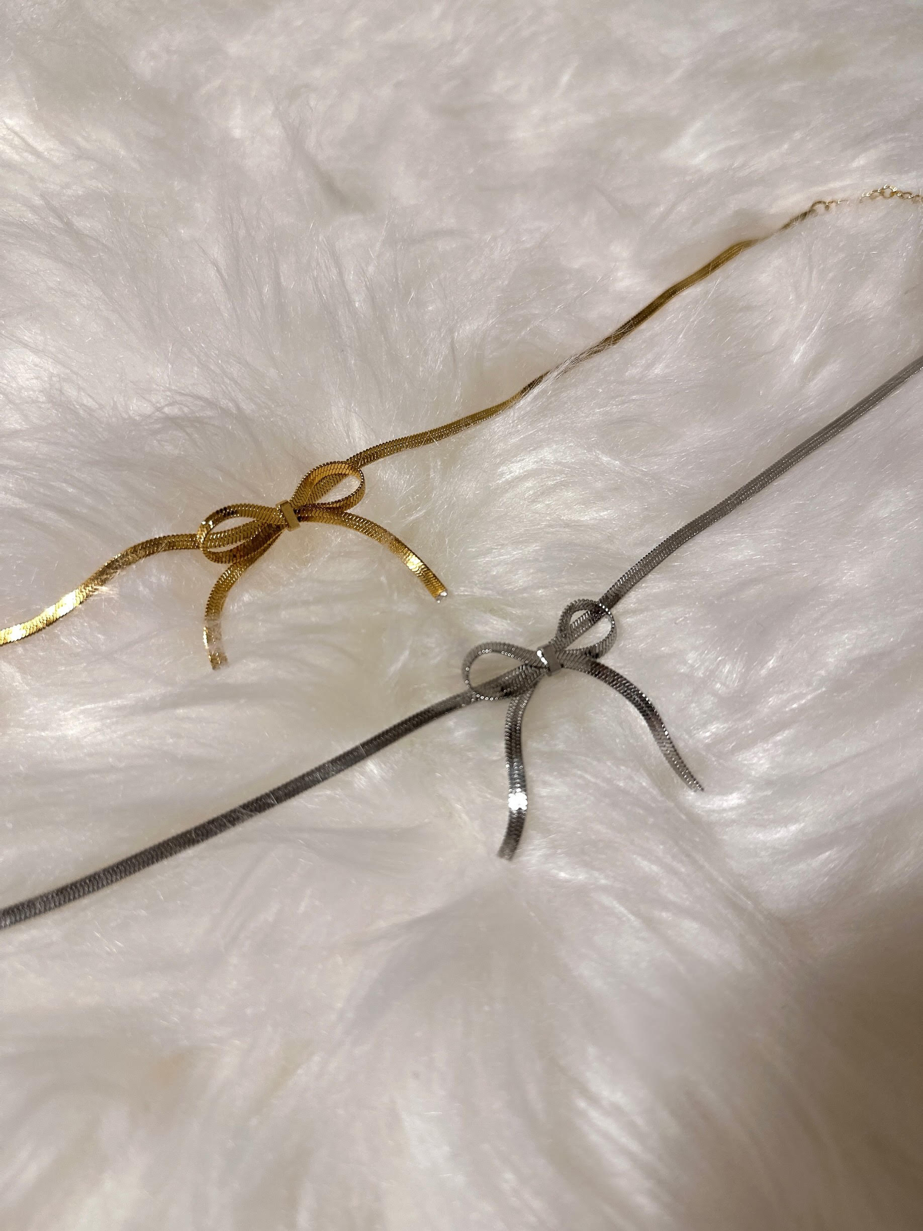 Cutesy Ribbon Necklace