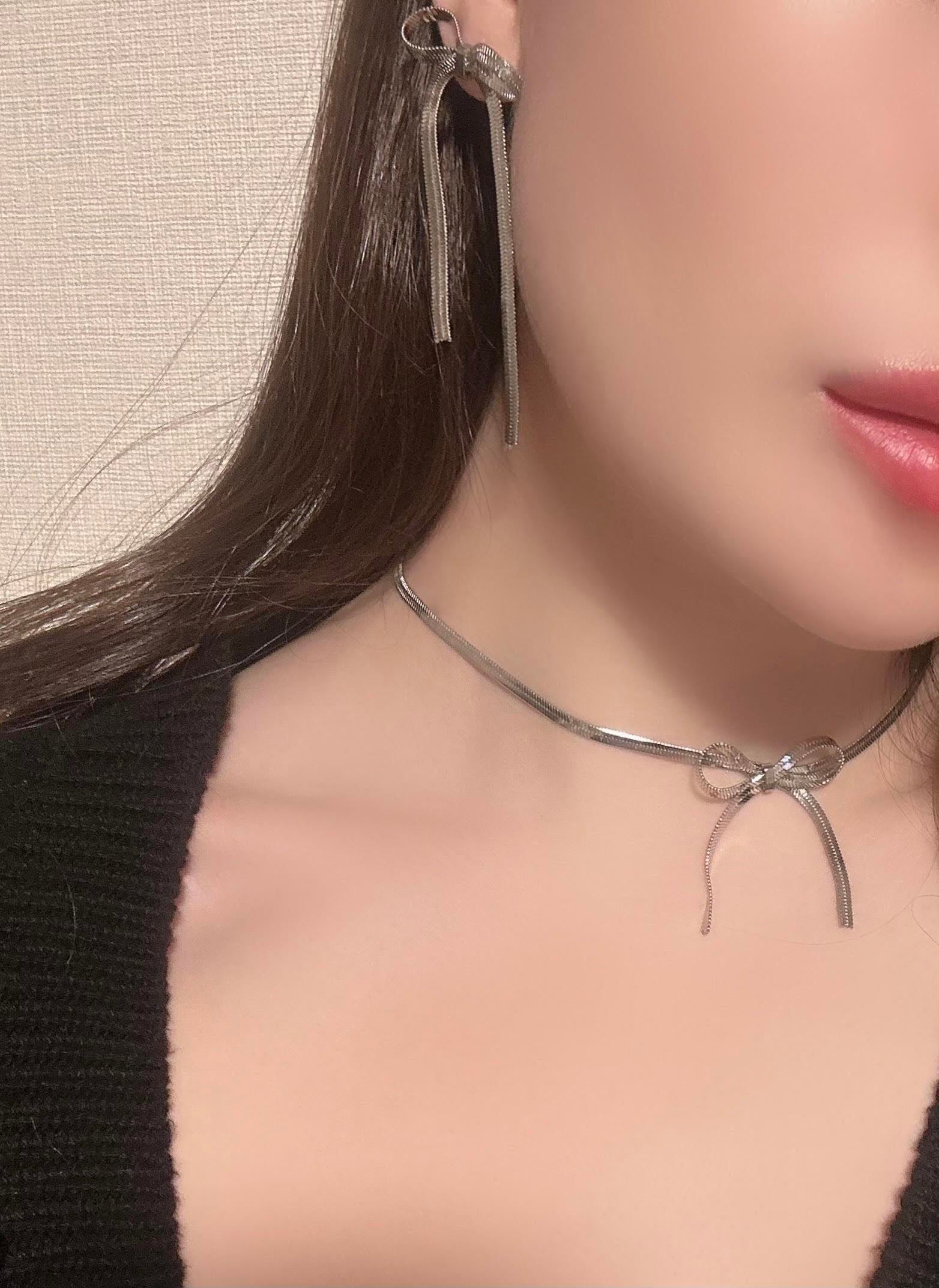 Cutesy Ribbon Earrings